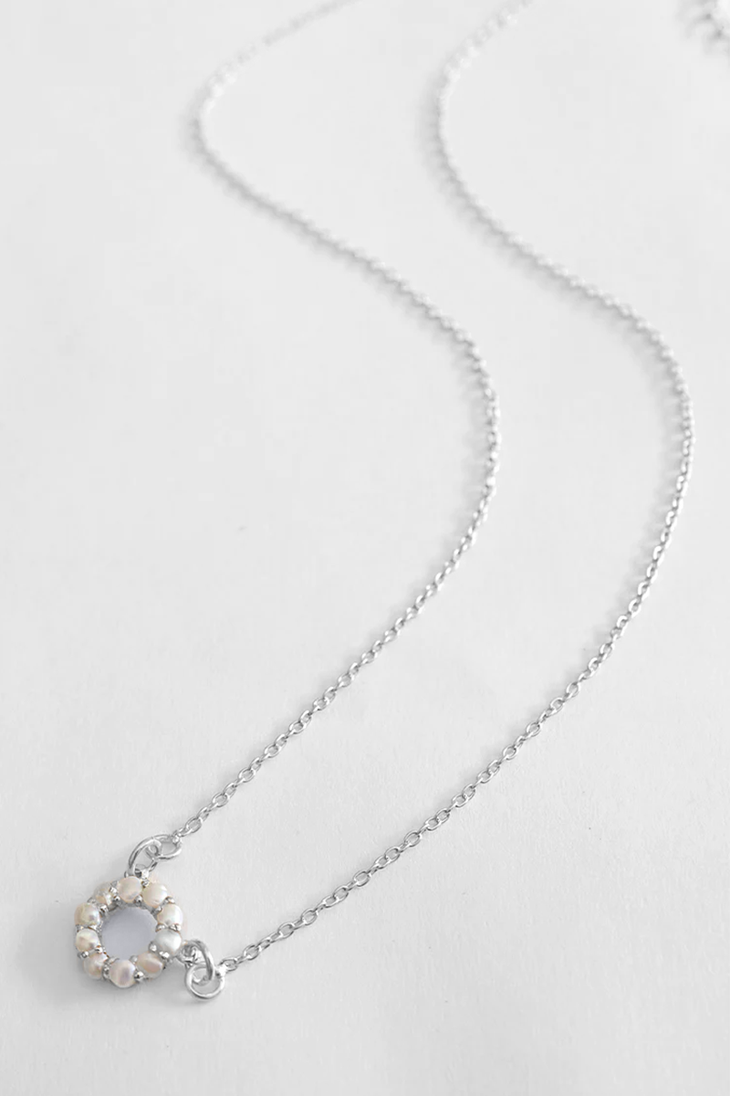 925 Sterling Silver Pearl Scallop Necklace